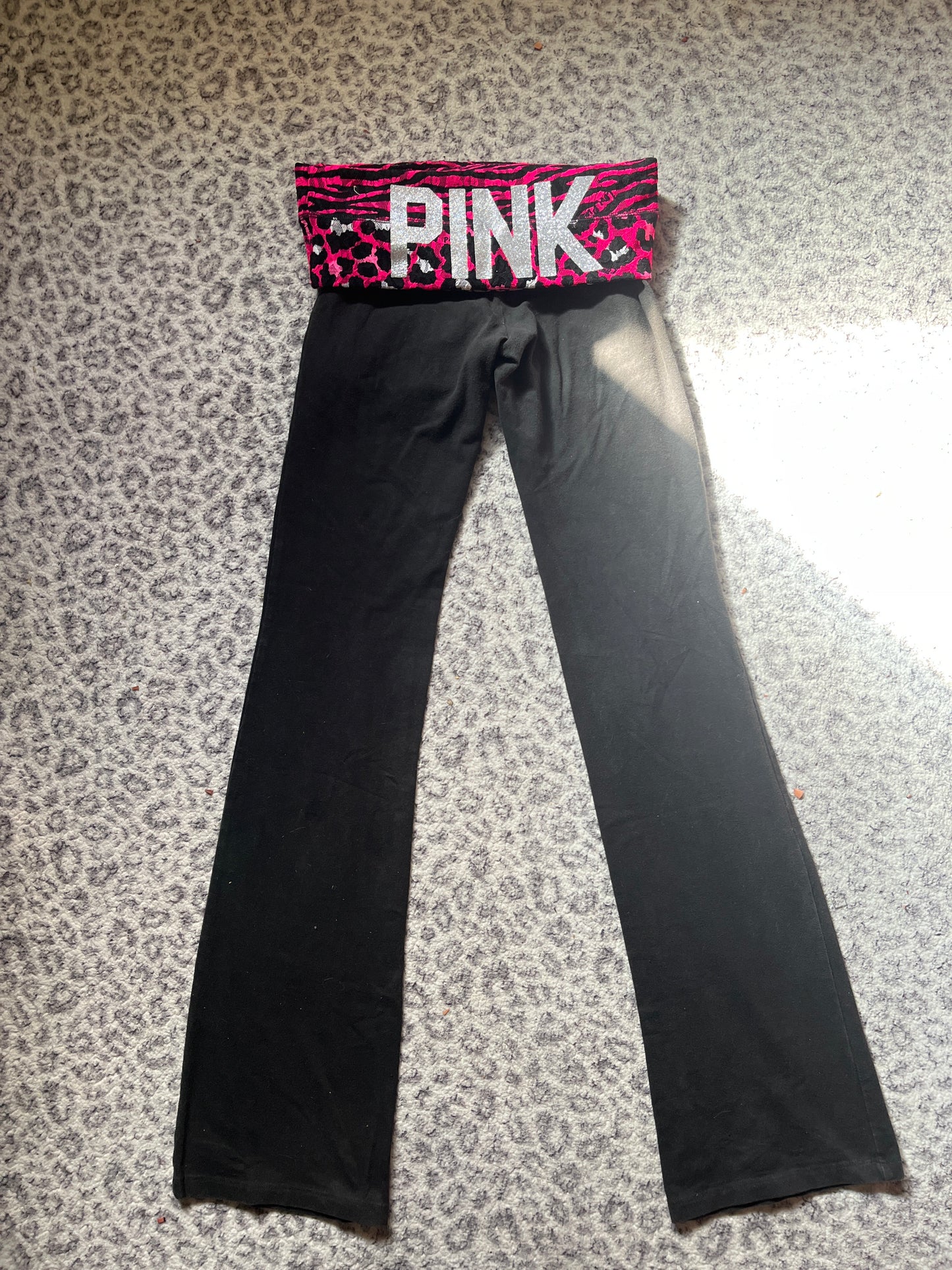 Bundle of two Victoria secret pink leggings flare