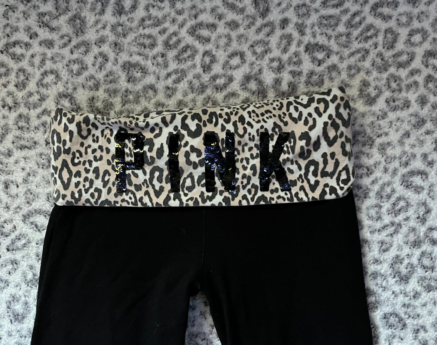 Vintage Victoria Secret PINK foldover leggings leopard print sequin