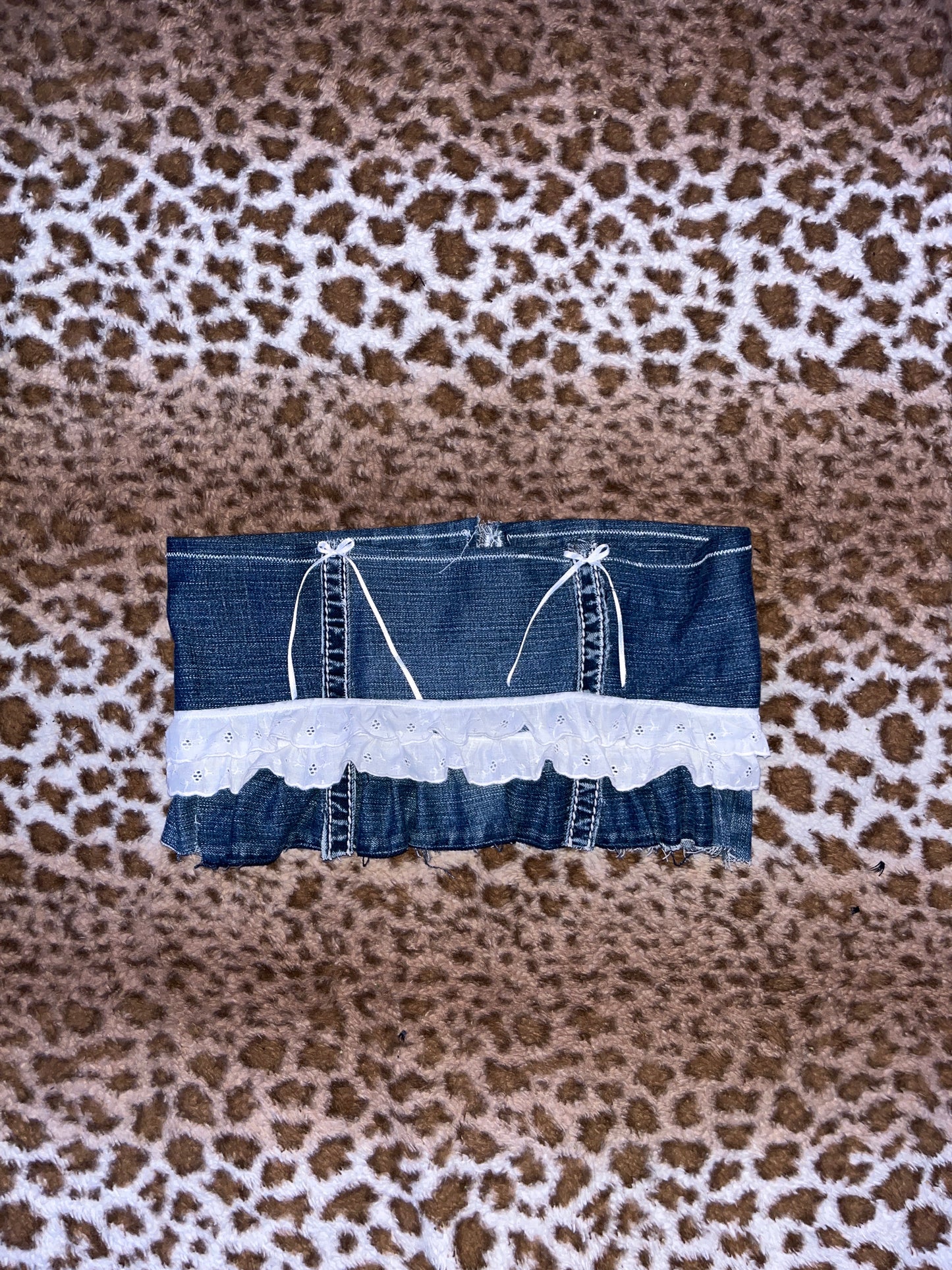 Vintage denim mini skirt lace