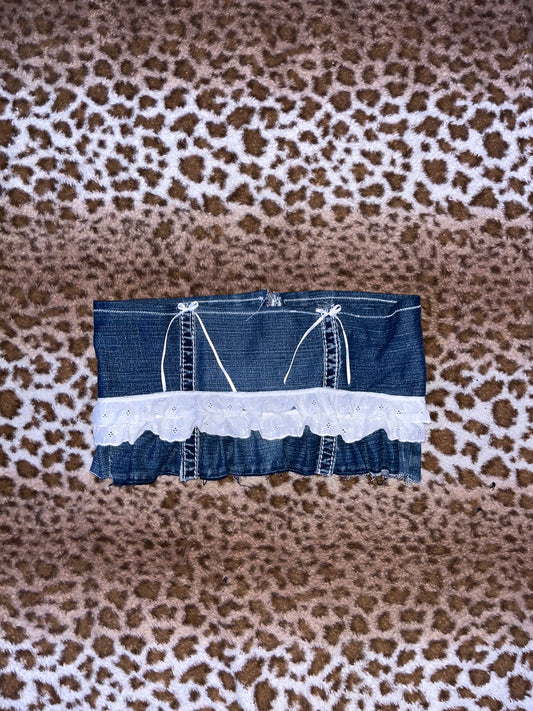 Vintage denim mini skirt lace