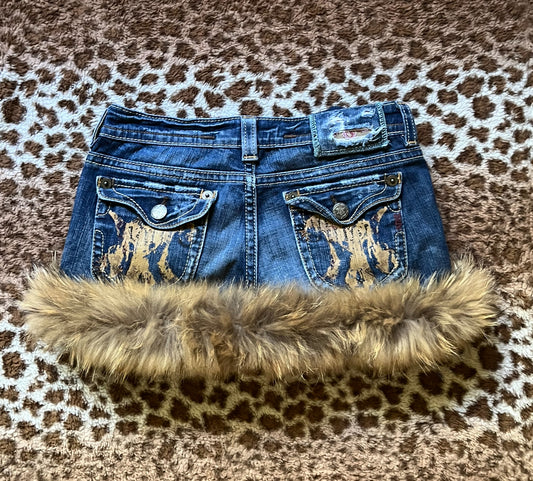 Vintage MEK low-rise mini faux fur trim skirt